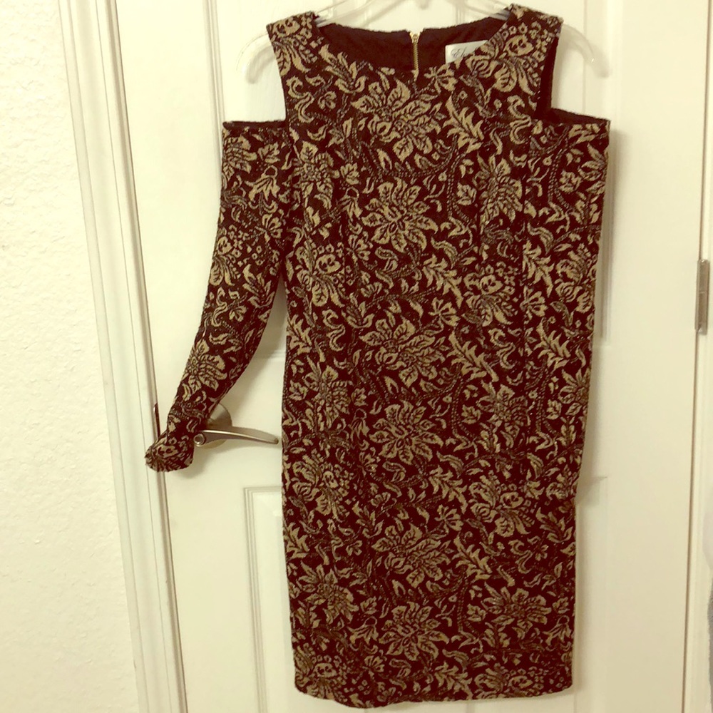 Eliza J Floral cutoff shoulder dress